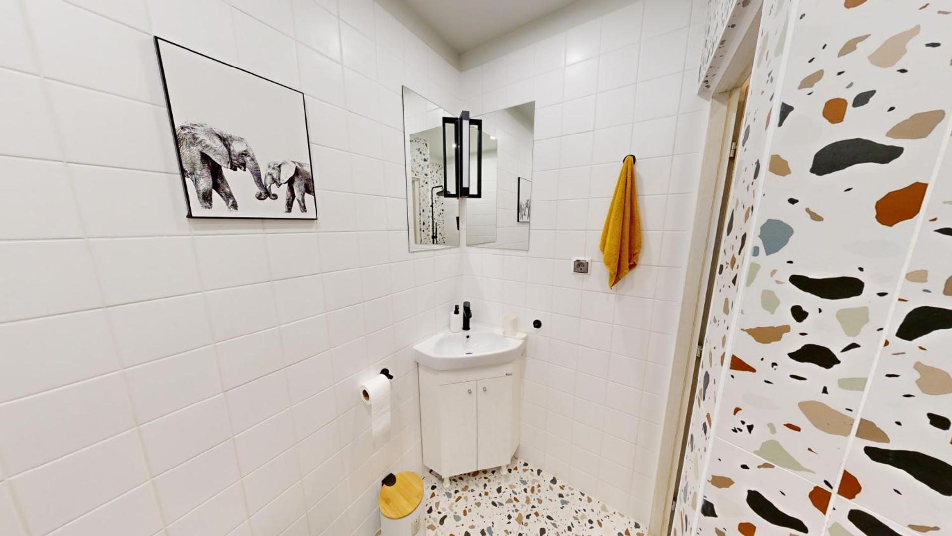 Modern City Stay Apartment 4 Min Walk From Alexander Nevski София Экстерьер фото